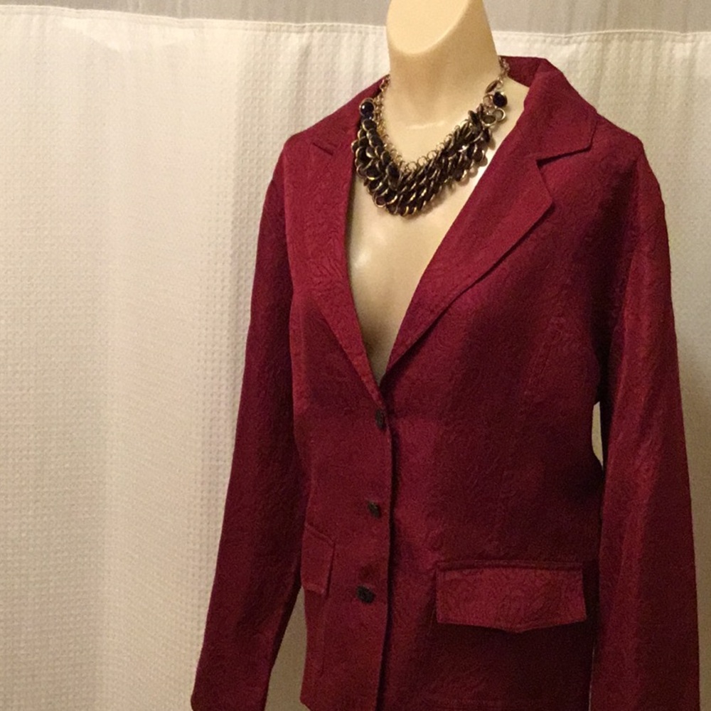 Chico’s Burgundy Red Suit Coat Jacket Size 2/M NWT